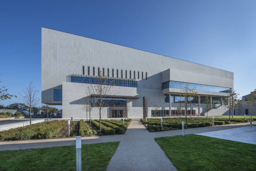C D Dun Laoghaire Lib 2